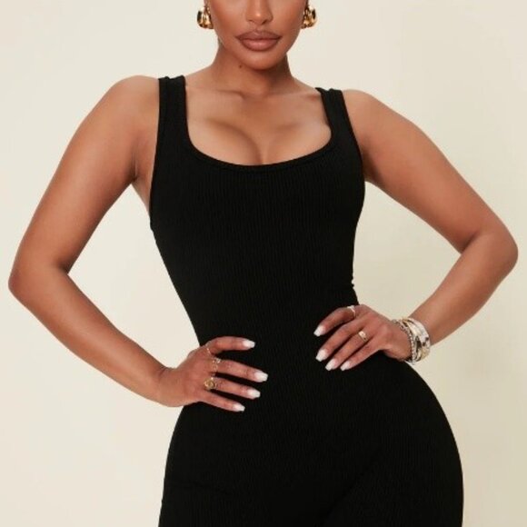 Naveah Scoop Neck Snatched Romper Black - XL - Picture 2 of 3
